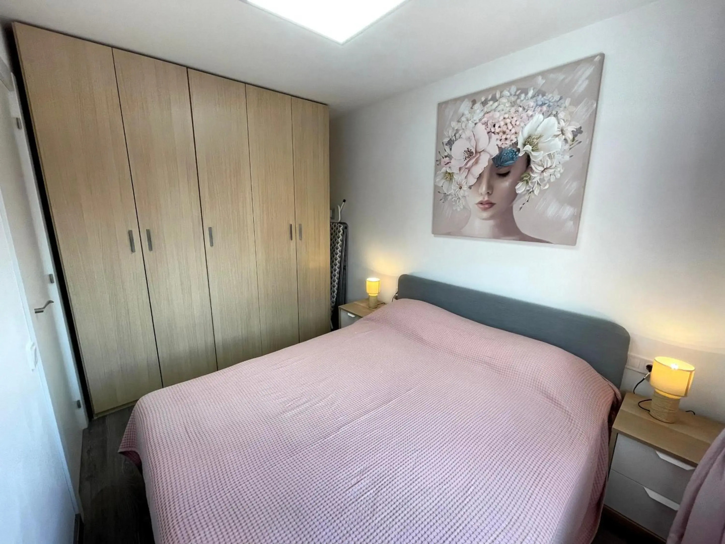 Sant Adria Beach apartment Wi-Fi Parking Free