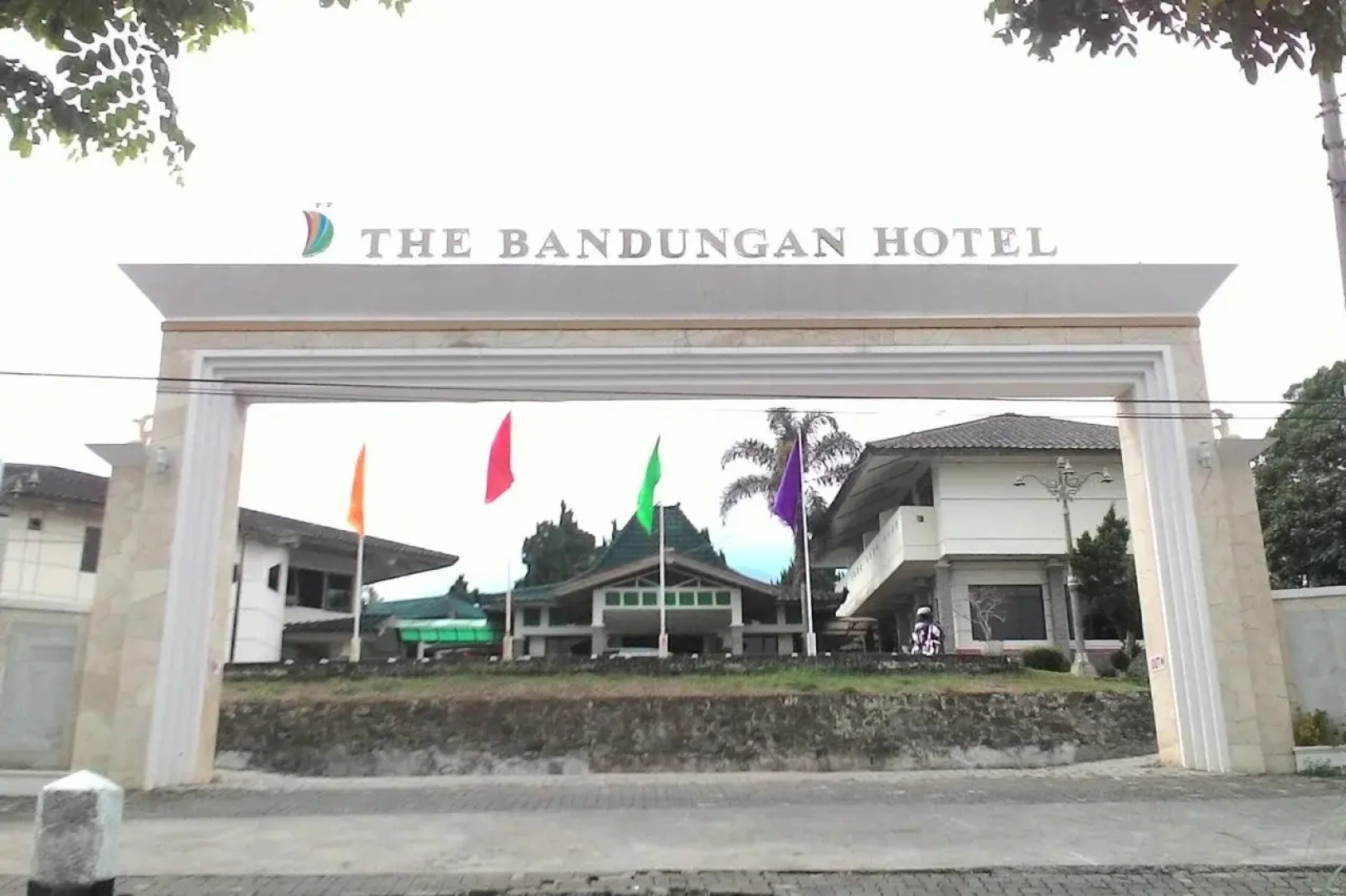 The Bandungan Hotel