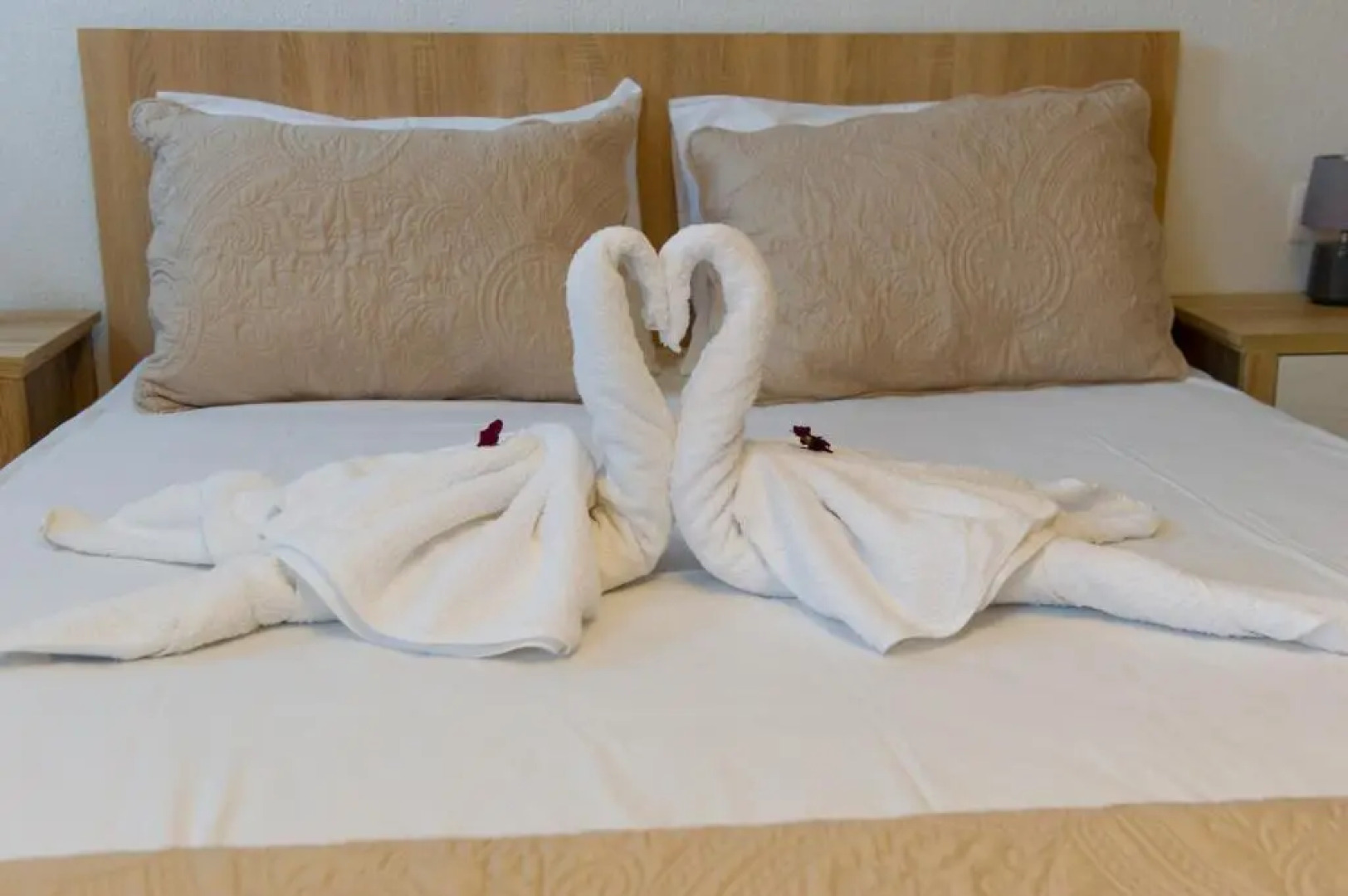 To petrino holidays house