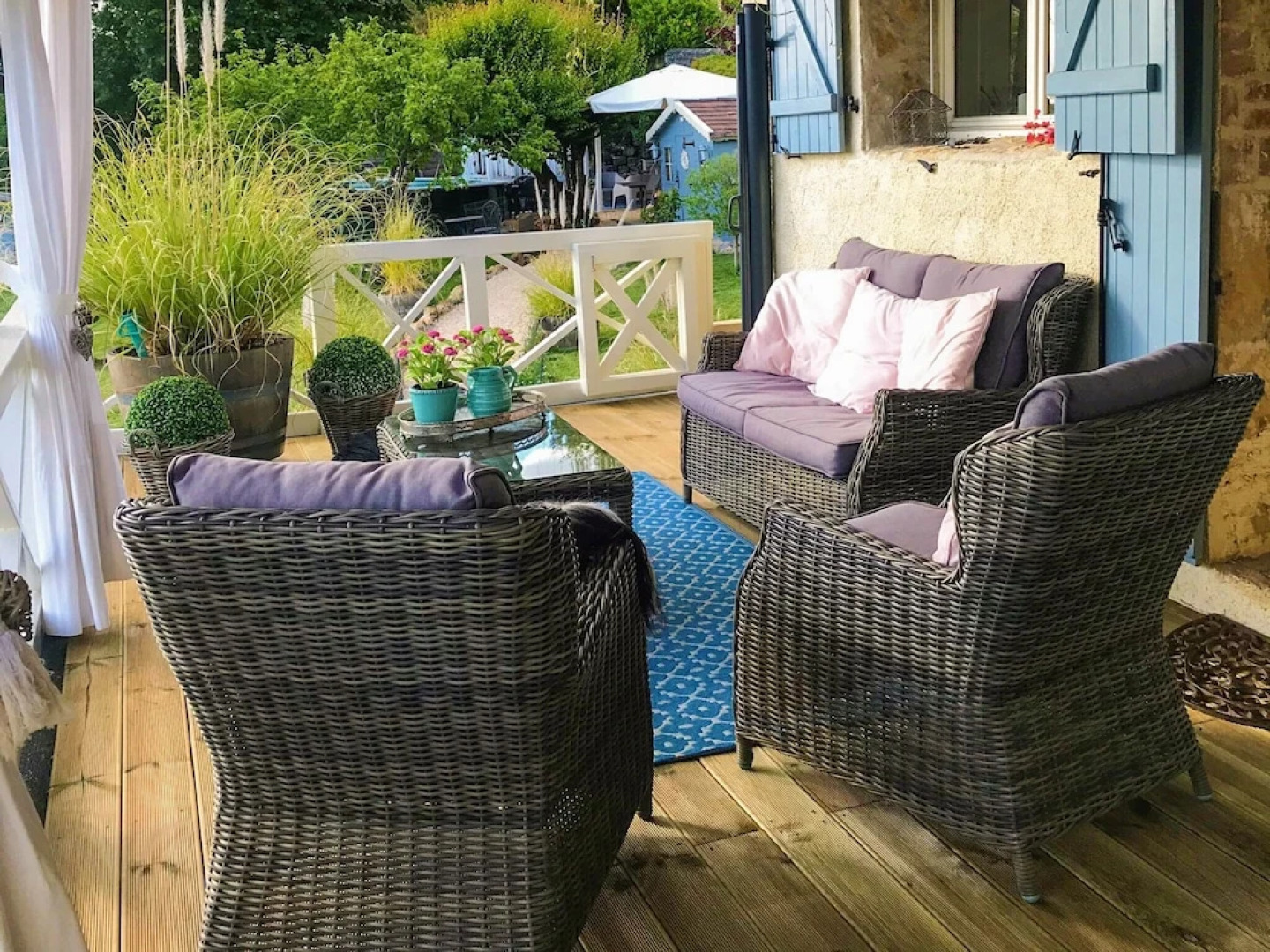 Renovated house with private swimming pool, close to Villefranche-du-Périgord.