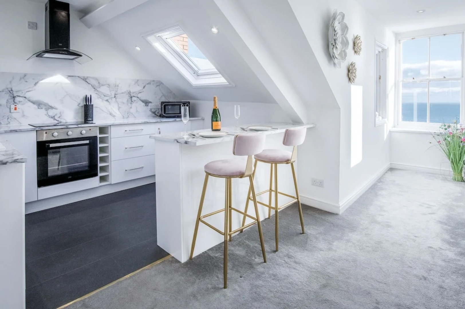 The Penthouse - Luxury 1 Bed - Panorama - Tenby