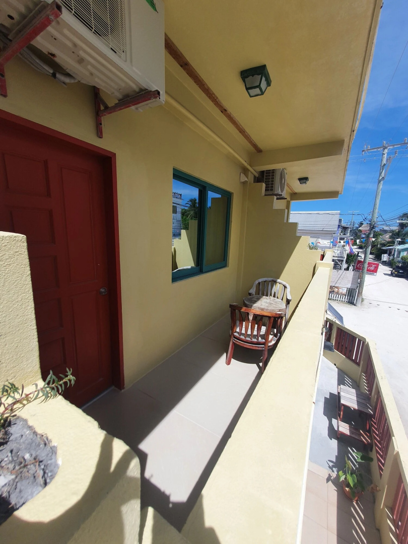 Caye Caulker Plaza Hotel