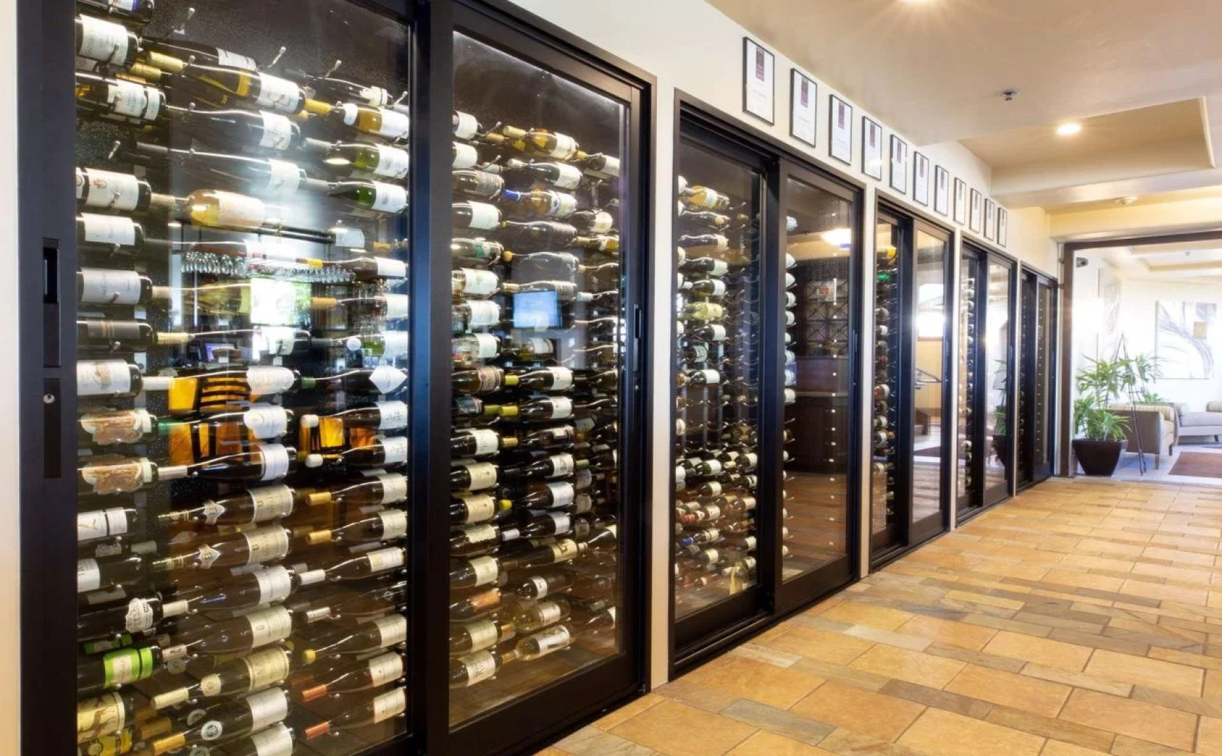 Dolphin Bay Resort & Spa