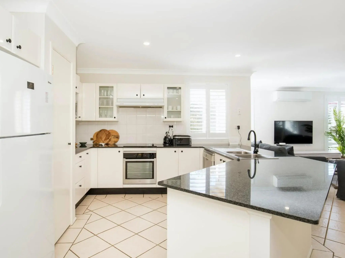 Delamere - Pet Friendly - 5 Mins Walk to Beach