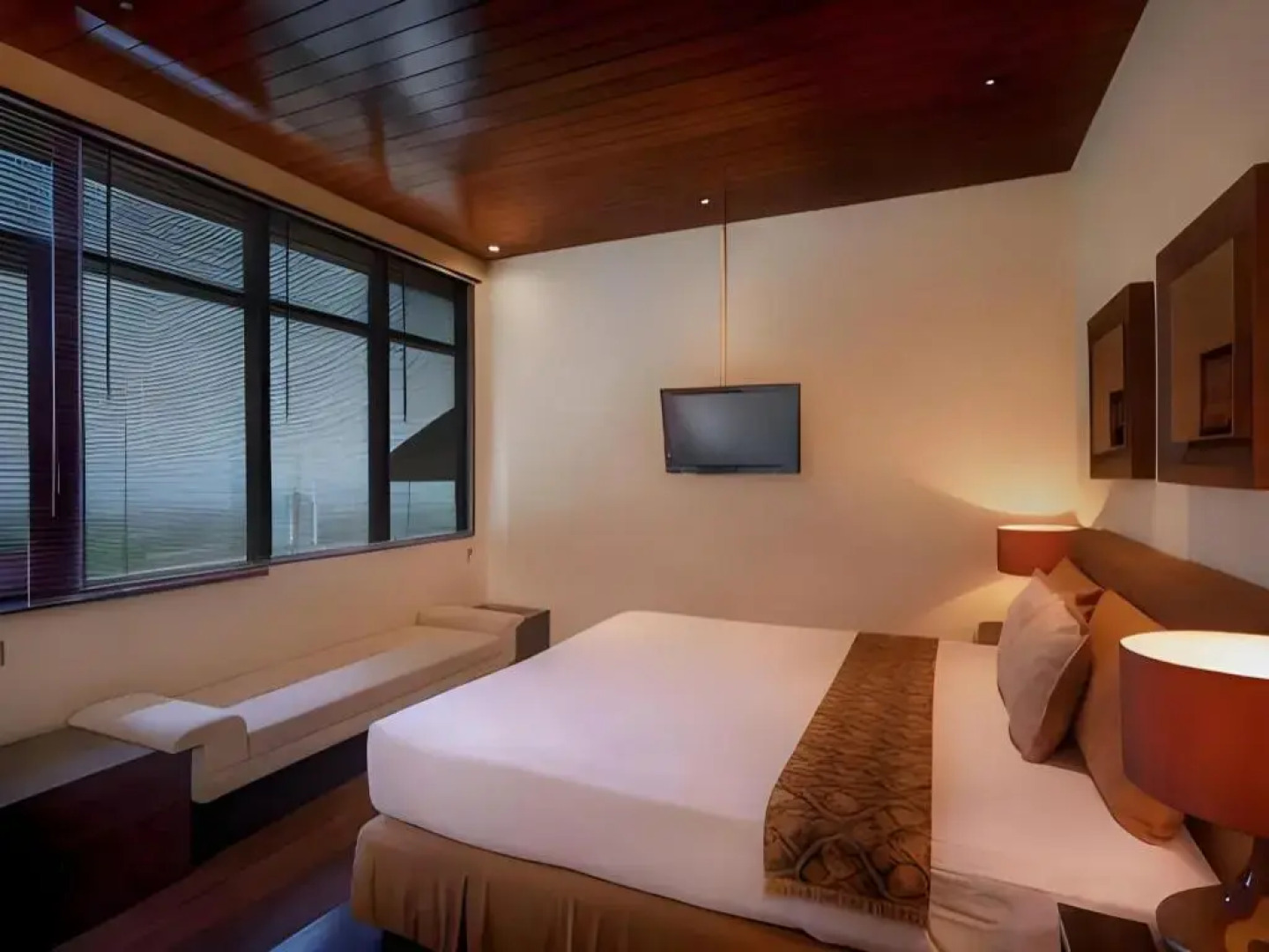 The Valley Resort Hotel