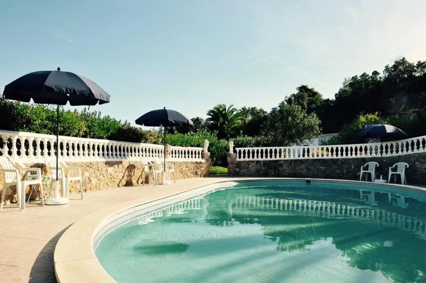 The White House - B&B in the Villa