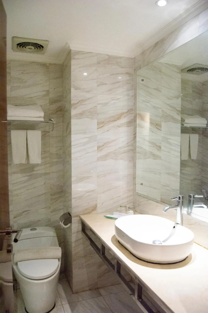 Royal Asnof Hotel
