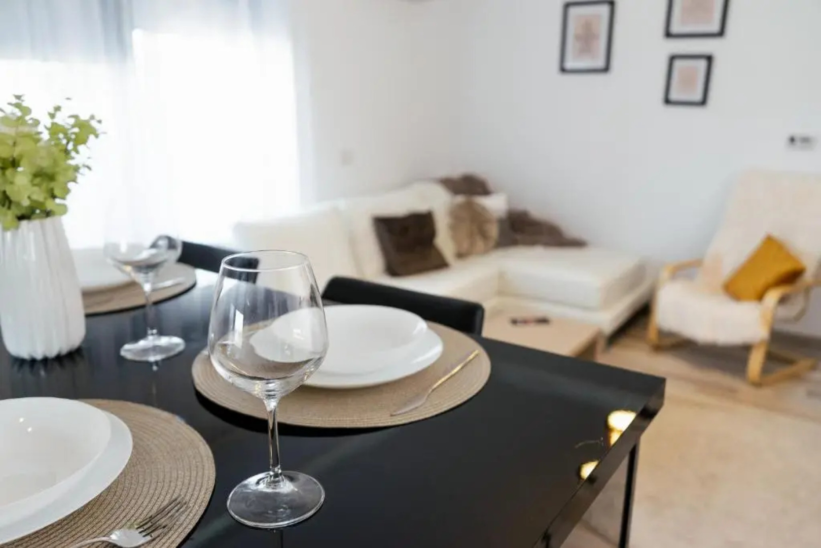 Luxury Apartment with Private Parking