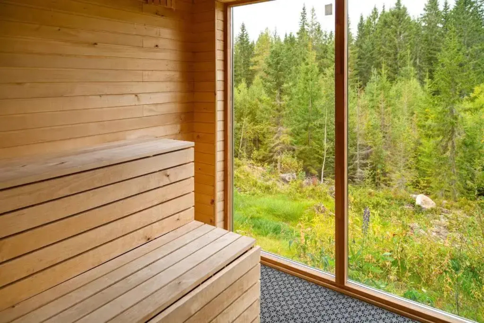 Skogly - Ny stor hytte, Unike Finnskogen