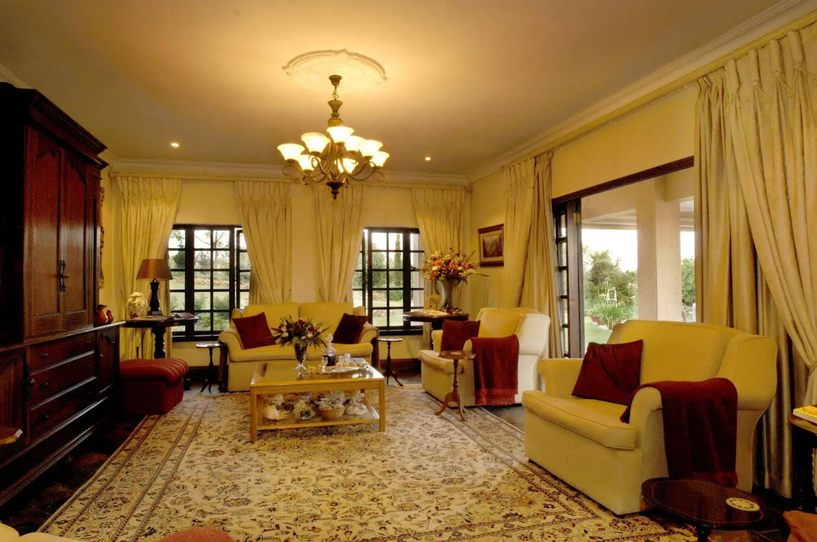 Amber Rose Country Estate