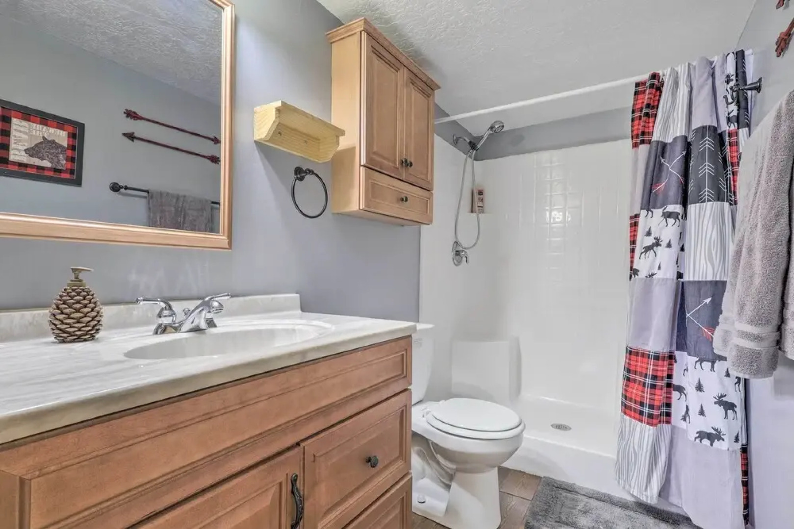 Cabin w/ Deck & Fire Pit in Duck Creek Village