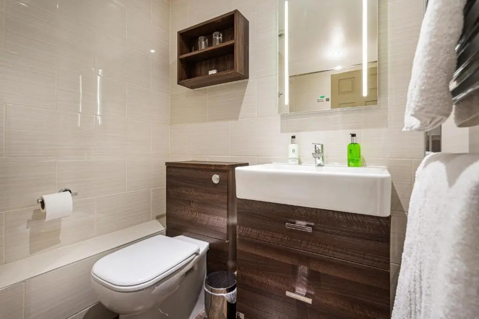 The Royal Oak Hotel, Welshpool, Mid Wales