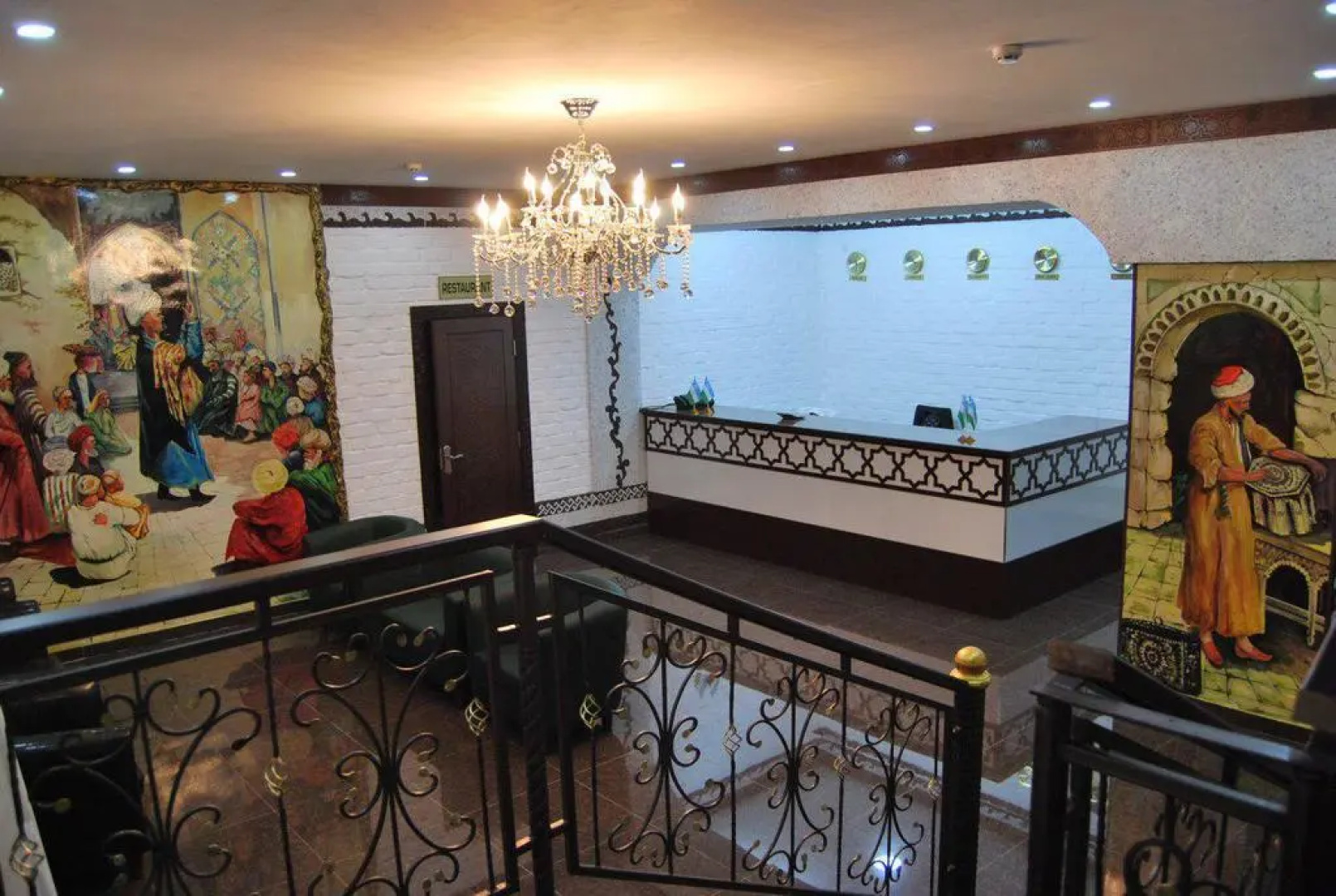 Отель Kesh Palace