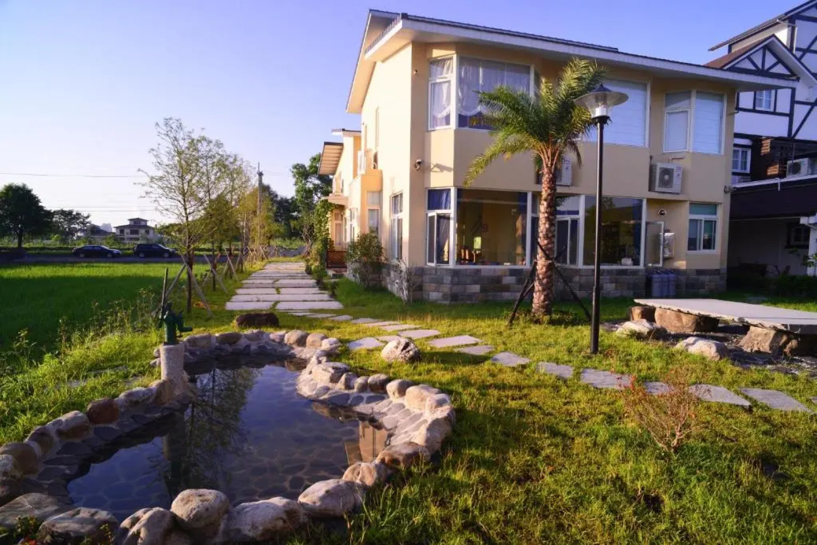 Annong River Bed and Breakfast