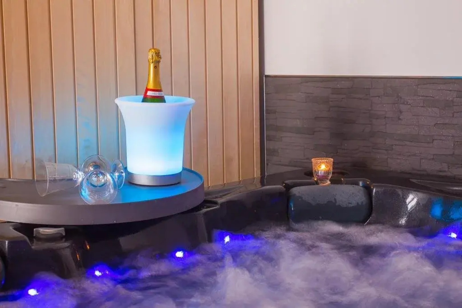 Relax Trois Bornes - De Grenspost