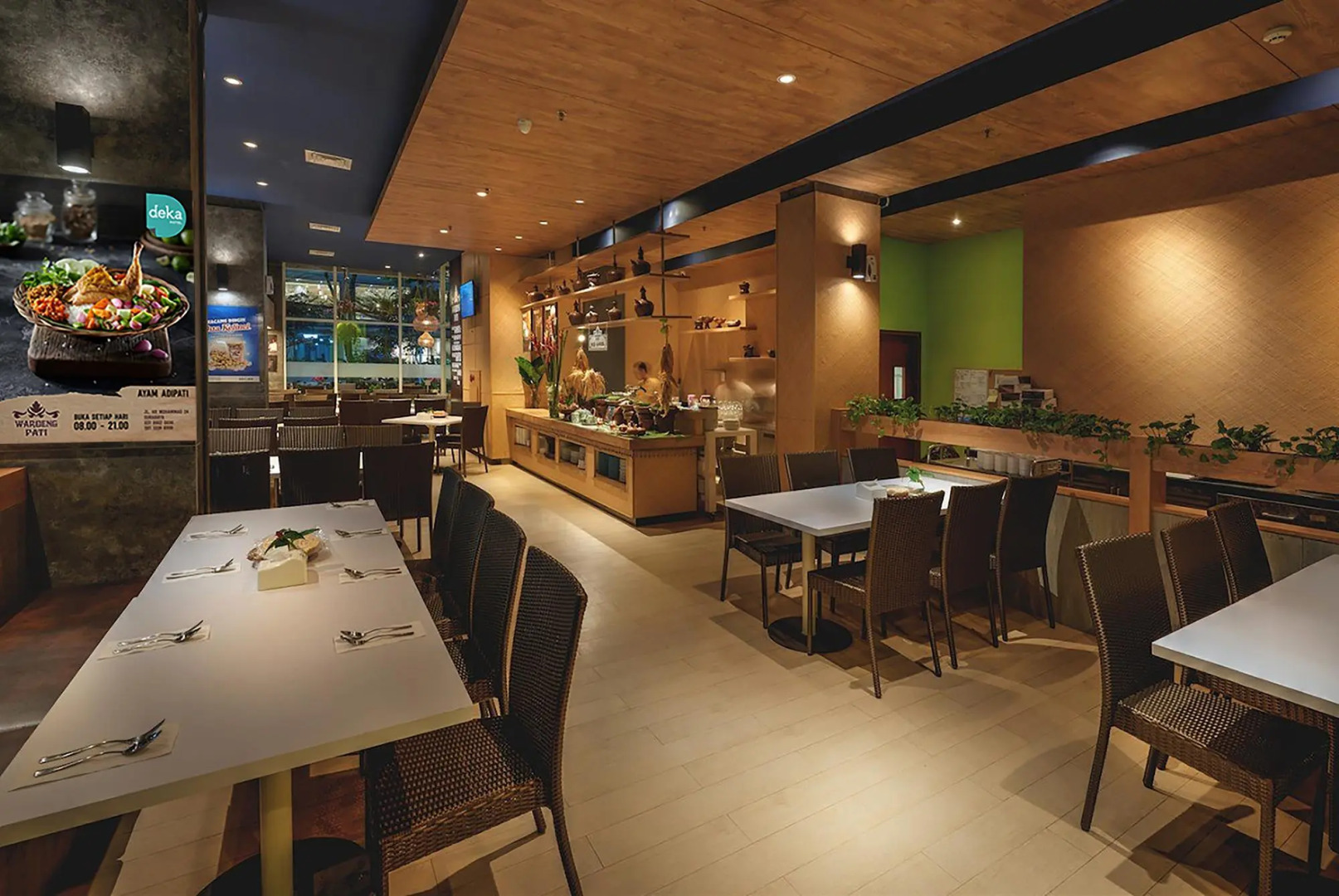 Deka Hotel Surabaya HR Muhammad