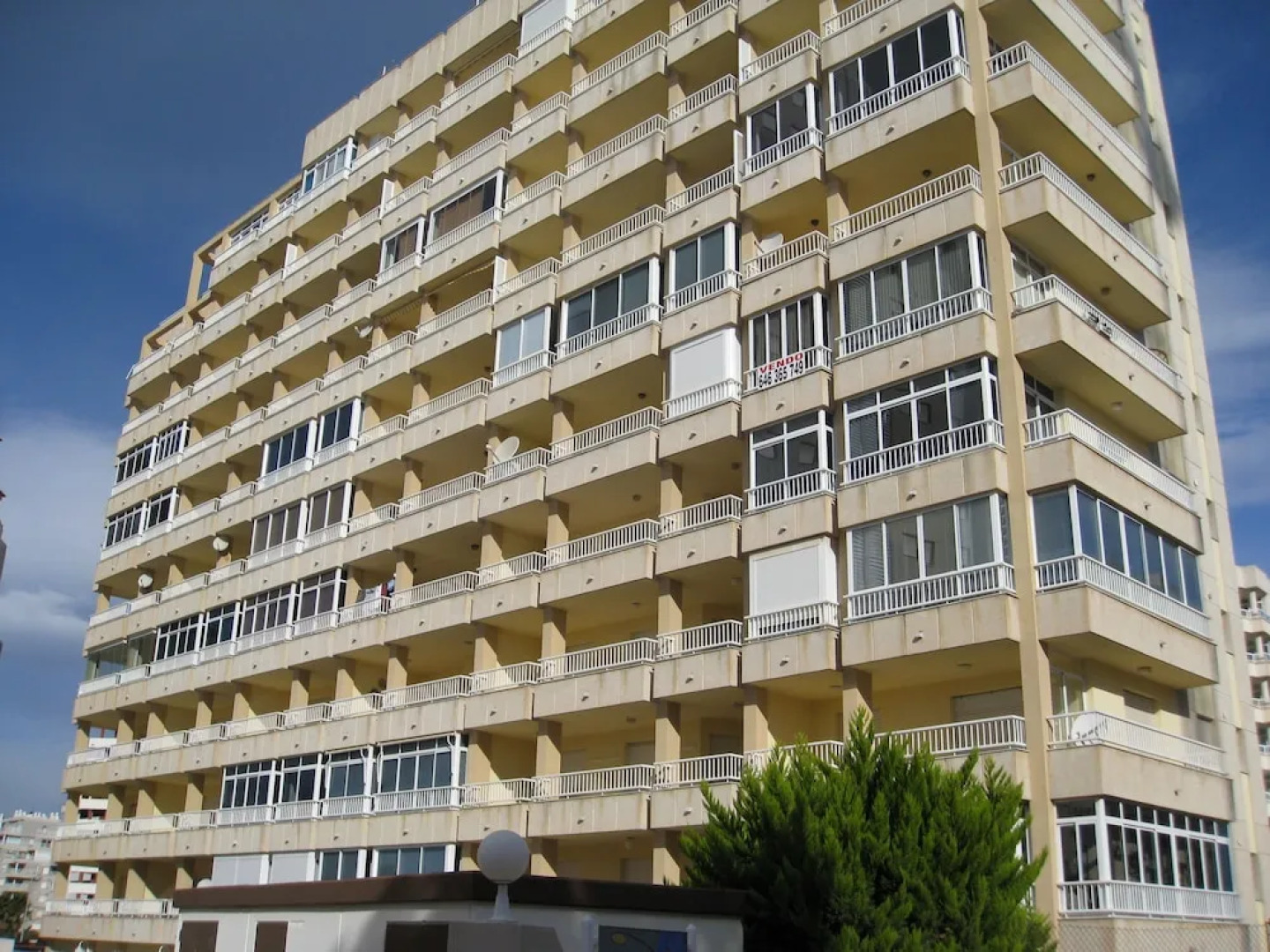 Apartamentos la Reina