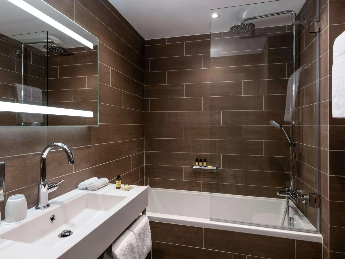 Отель Pullman Paris Tour Eiffel