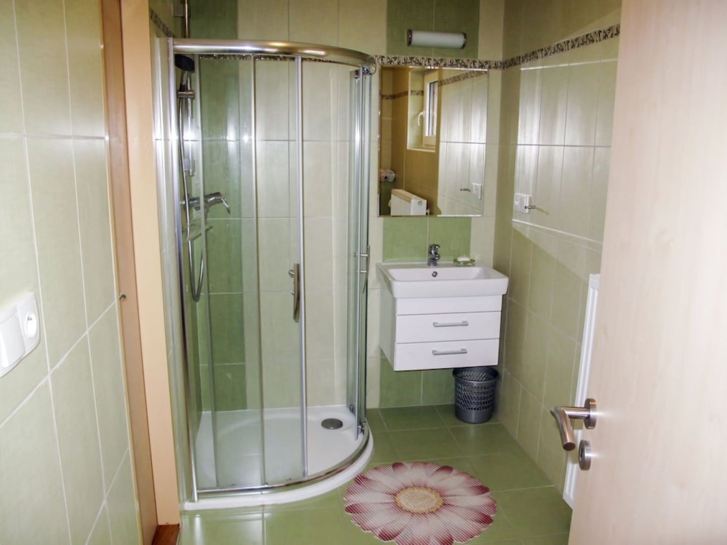 Hetl n ern ny in ern ny