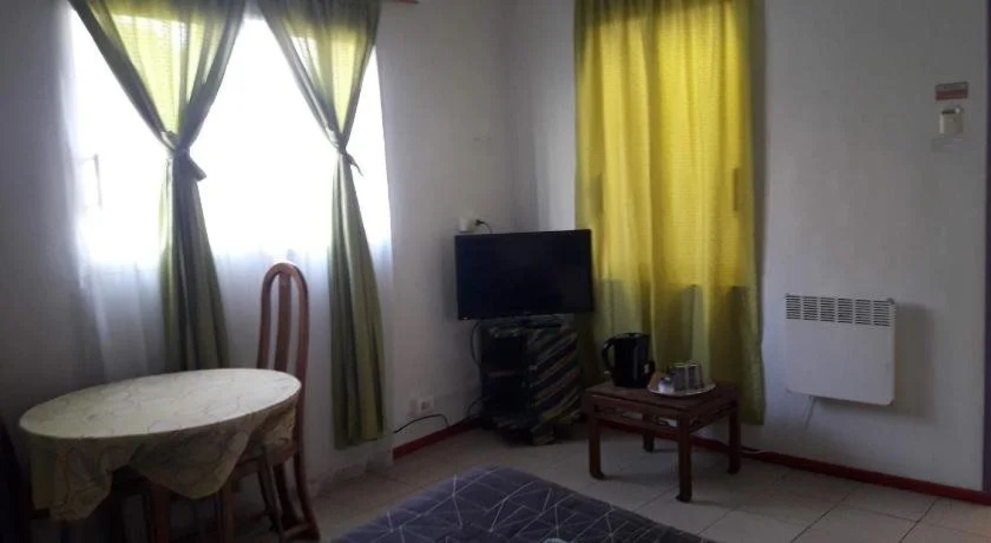 Street Garden Hostel