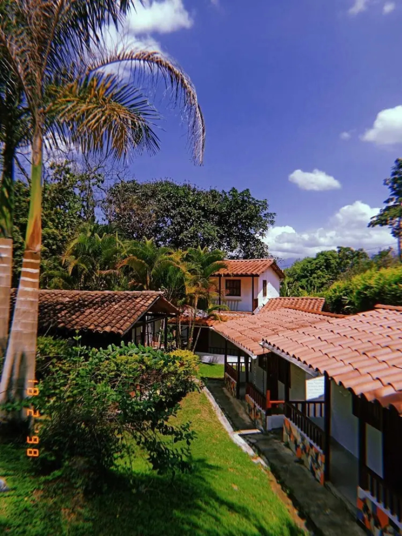 Finca Hotel Mi Cabaña Escondida