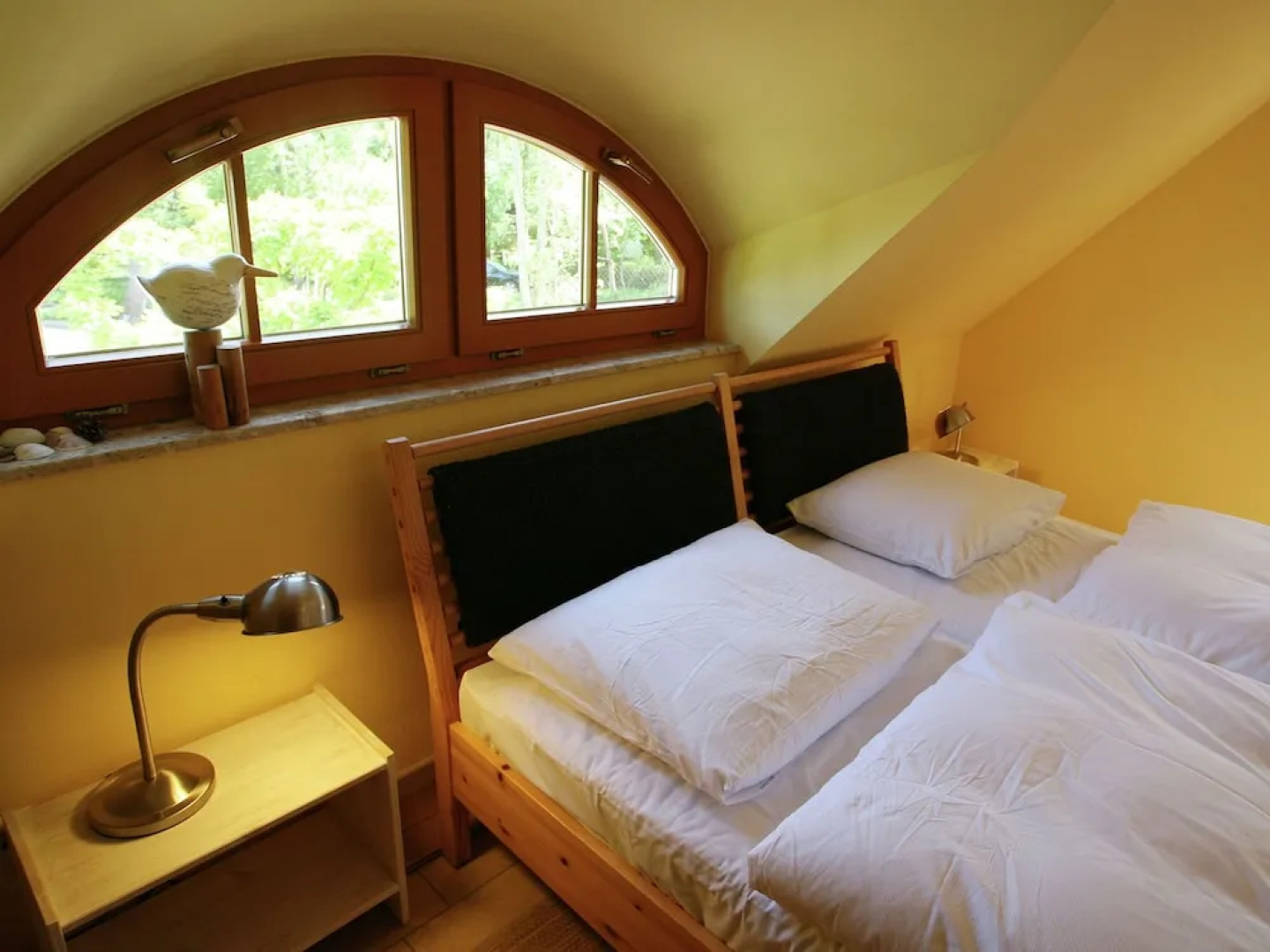 Cozy Holiday Home in Dierhagen Strand with Garden