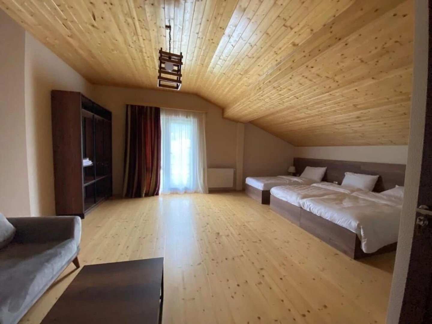 Отель Axien Kazbegi