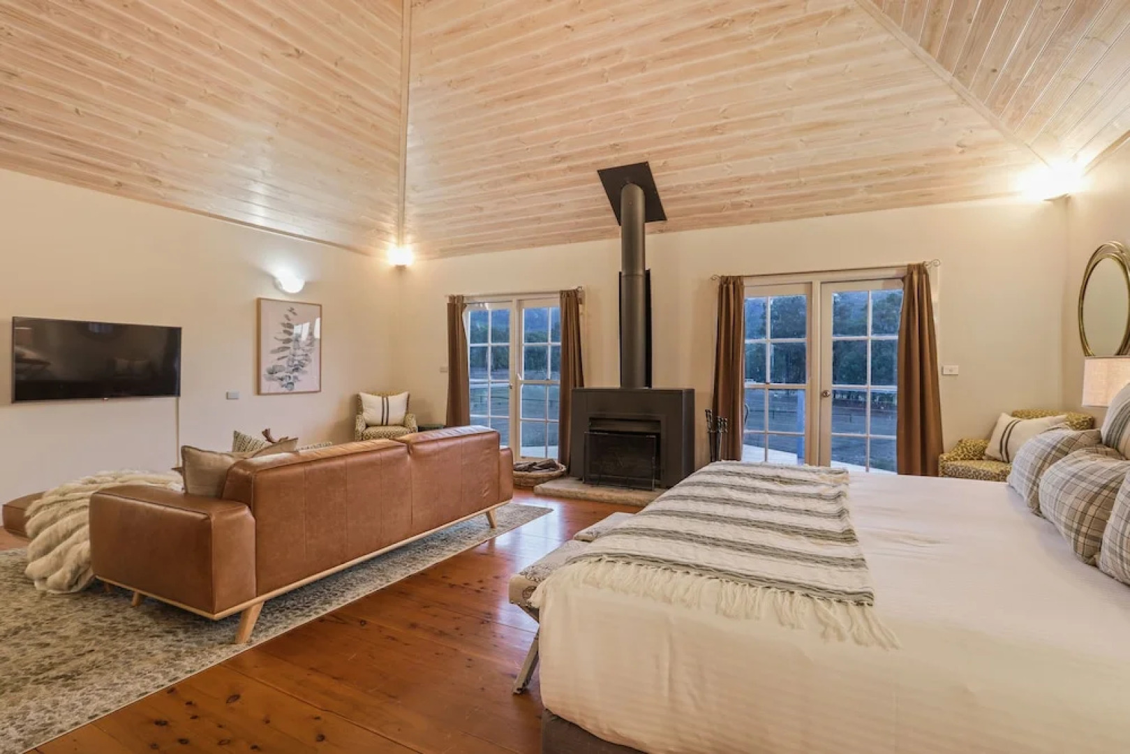 Brokenback Views Country Estate