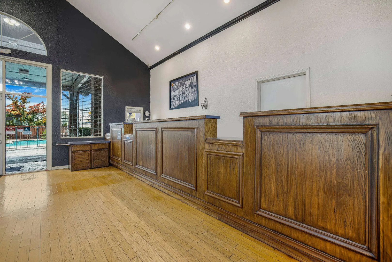 Super 8 by Wyndham Auburn