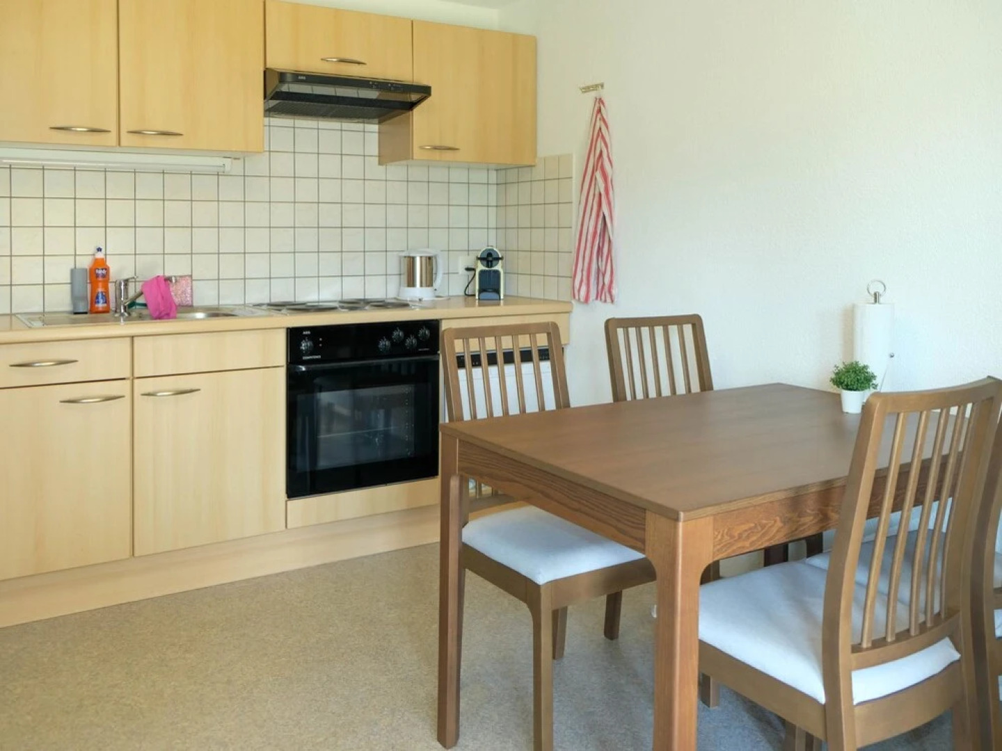 Luna Thun in Thun With 1 Bedrooms and 1 5 Bathrooms