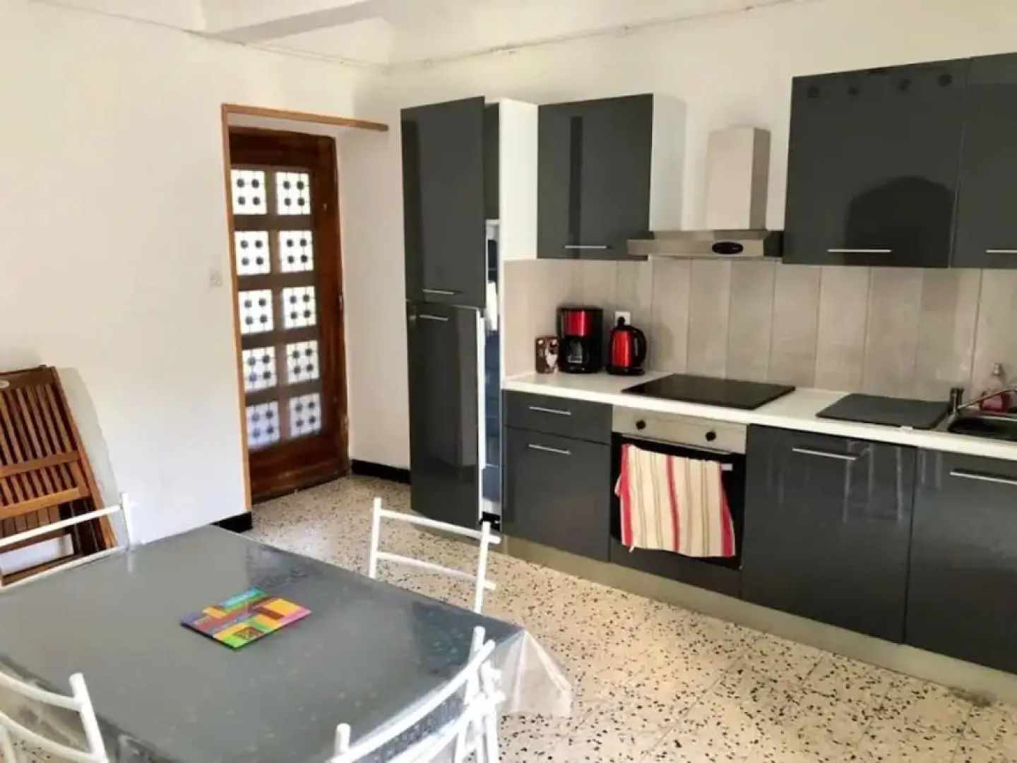 Apartment With 2 Bedrooms in Bessèges, With Wonderful Mountain View, Enclosed Garden and Wifi