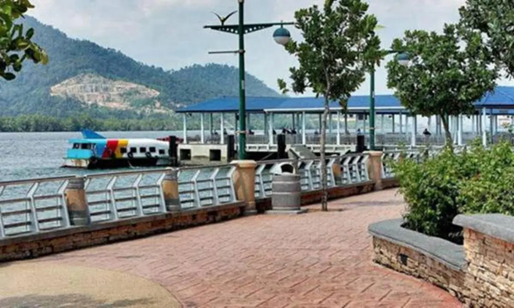 Lumut Waterfront Apartment 62