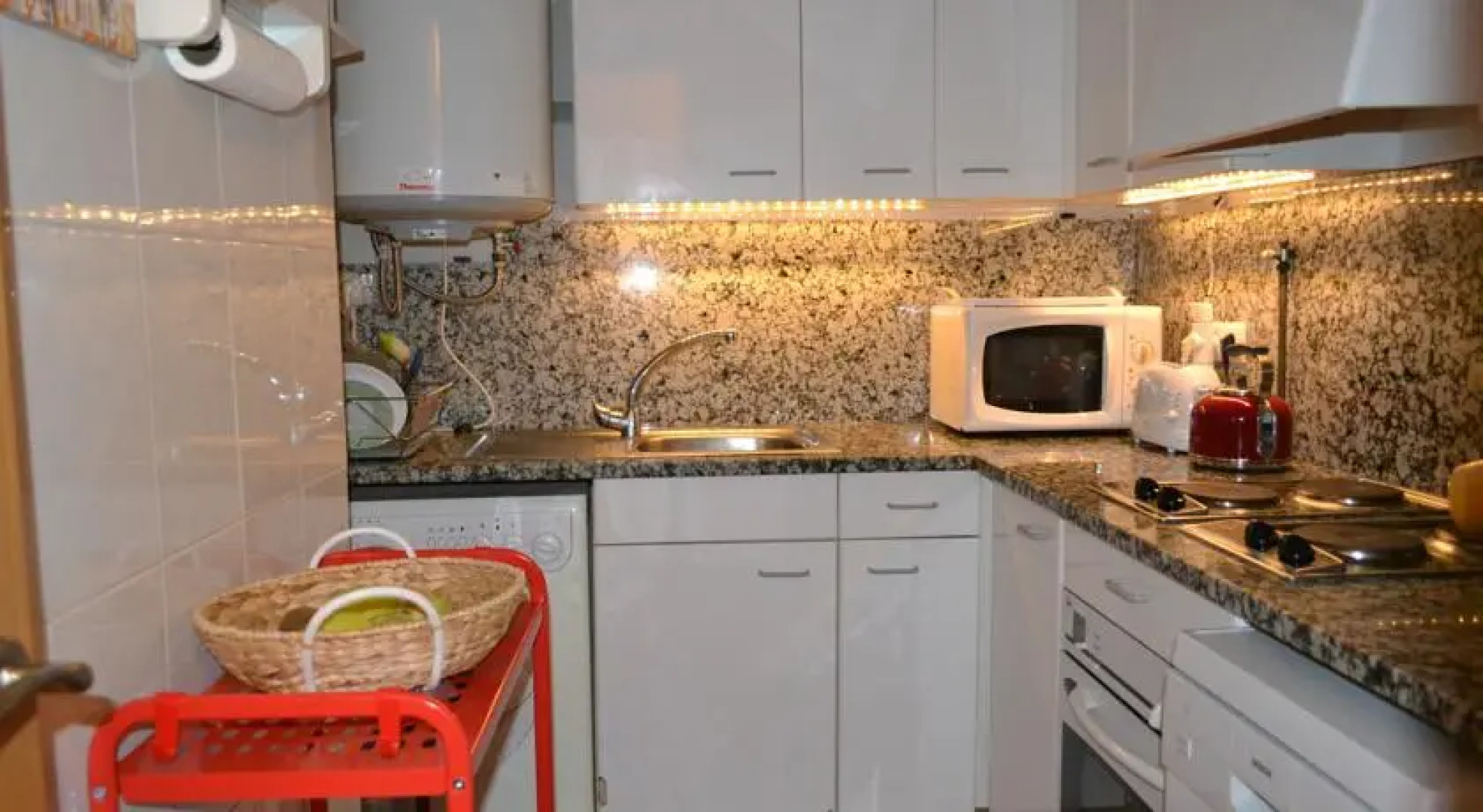 Los Pinares Seaview Apartments