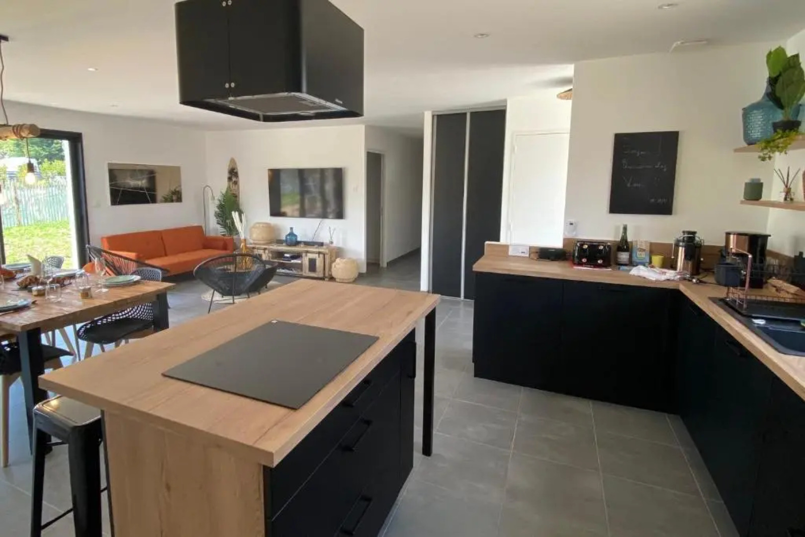 carantec 4 stars house with private jacuzzi and garden for 6 persons