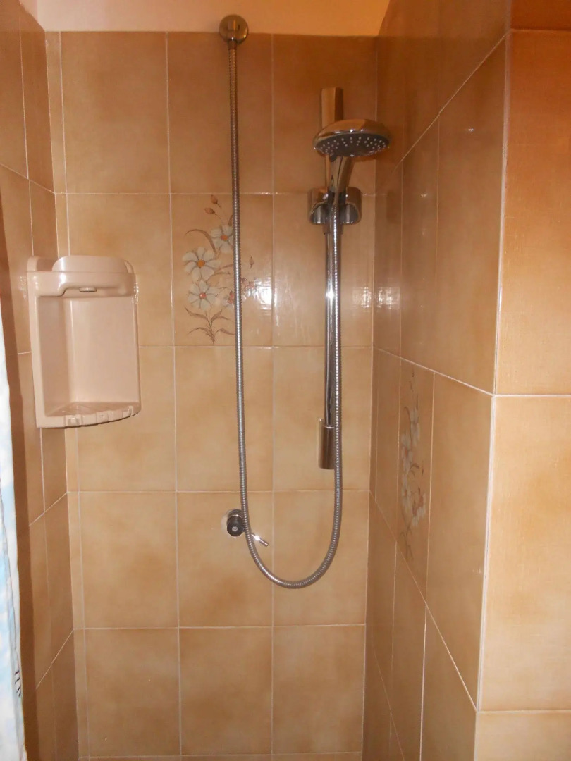 Banzai Beach Guest House