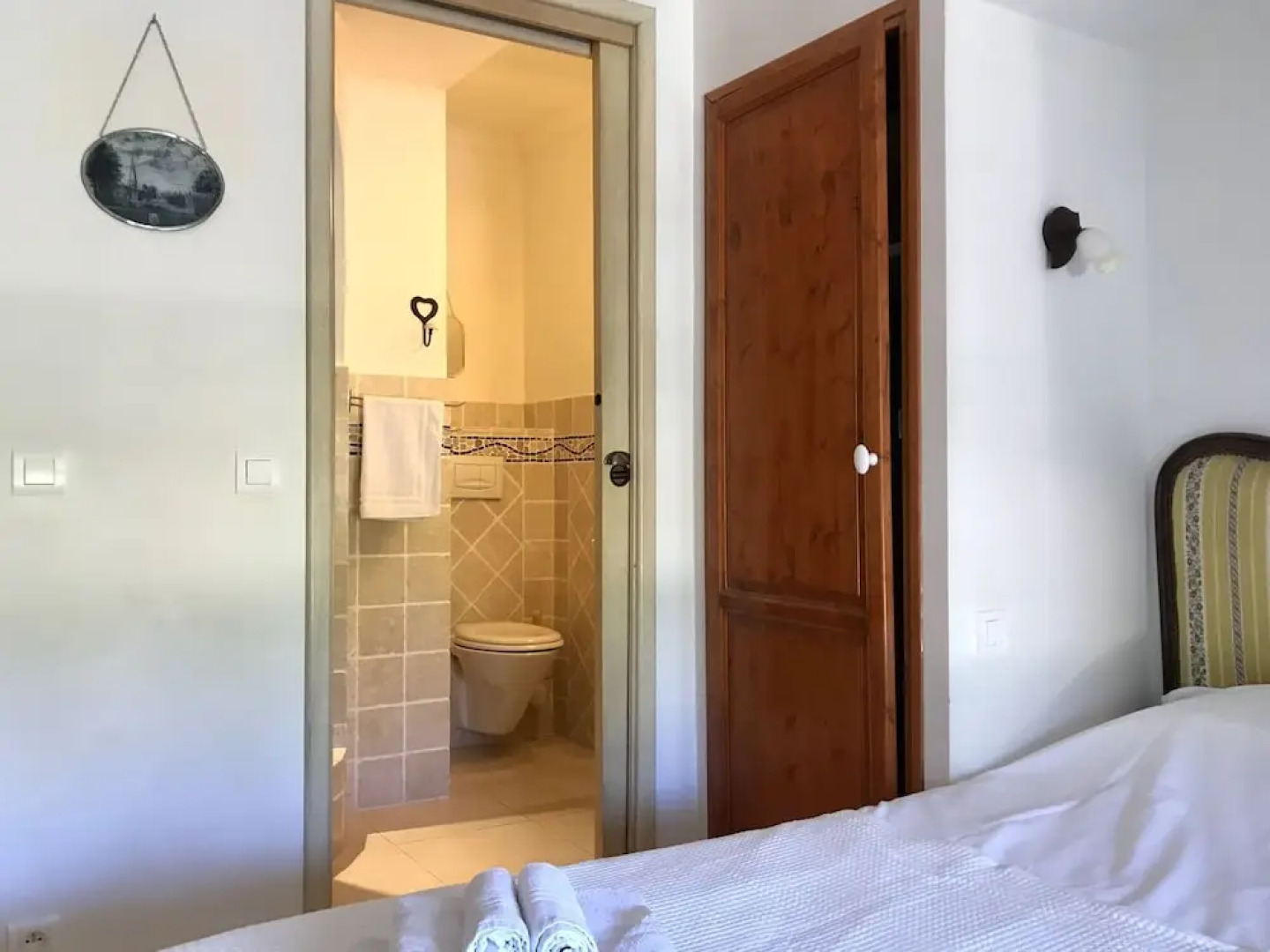 Captivating Villa in Le Plan-de-la-tour with Swimming Pool