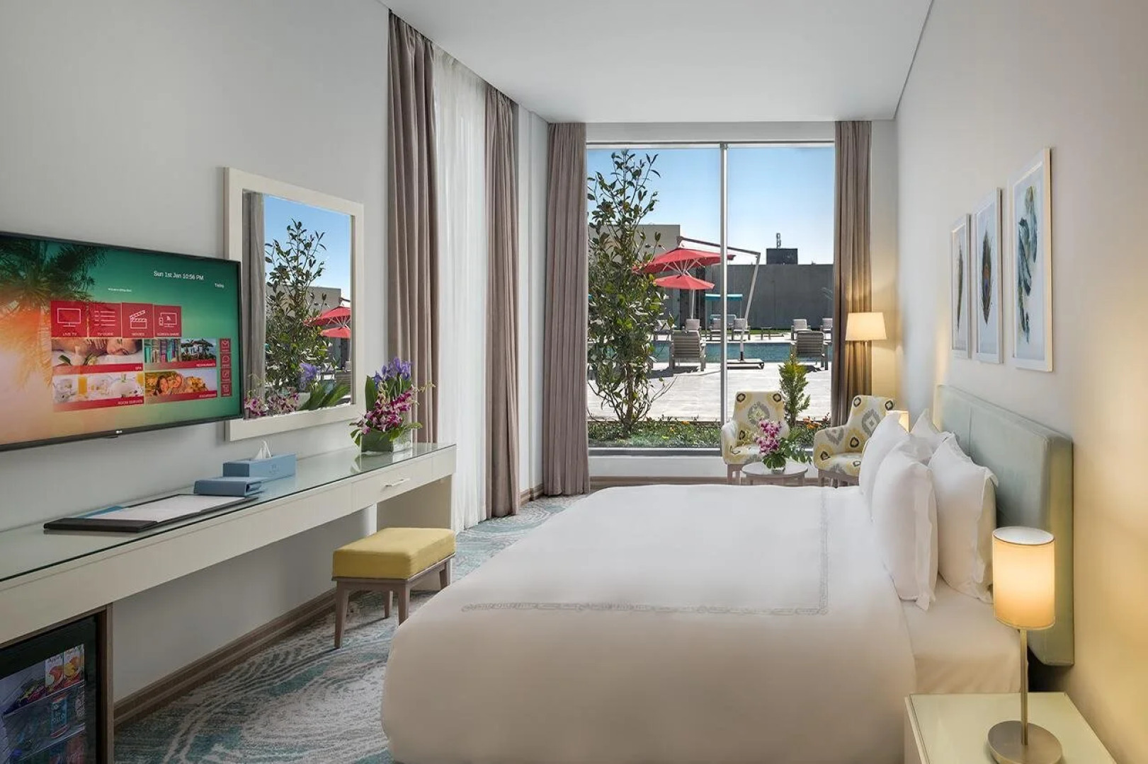 Crystal Inn by Almasa