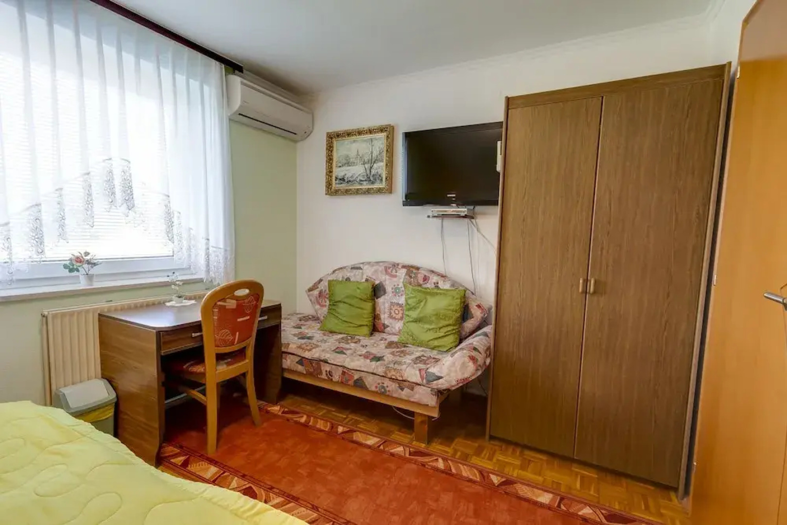 Rooms & Apartments Jana