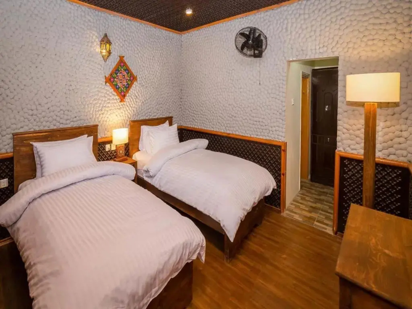 Roomy Daastaan Hotel, Karimabad Hunza