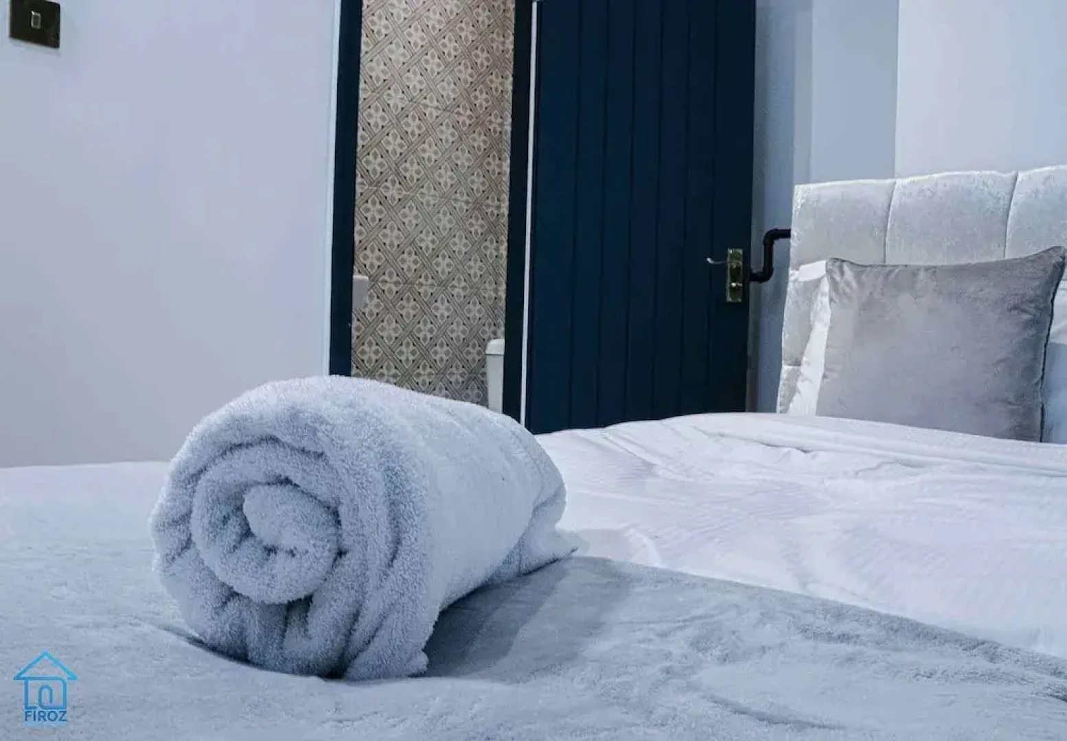 York Contractor House by Firoz Property Management