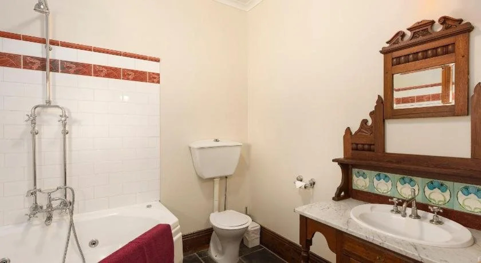 Killynaught Spa Cottages