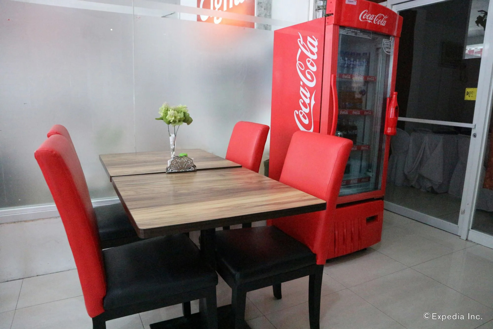 Check Inn Pension Arcade