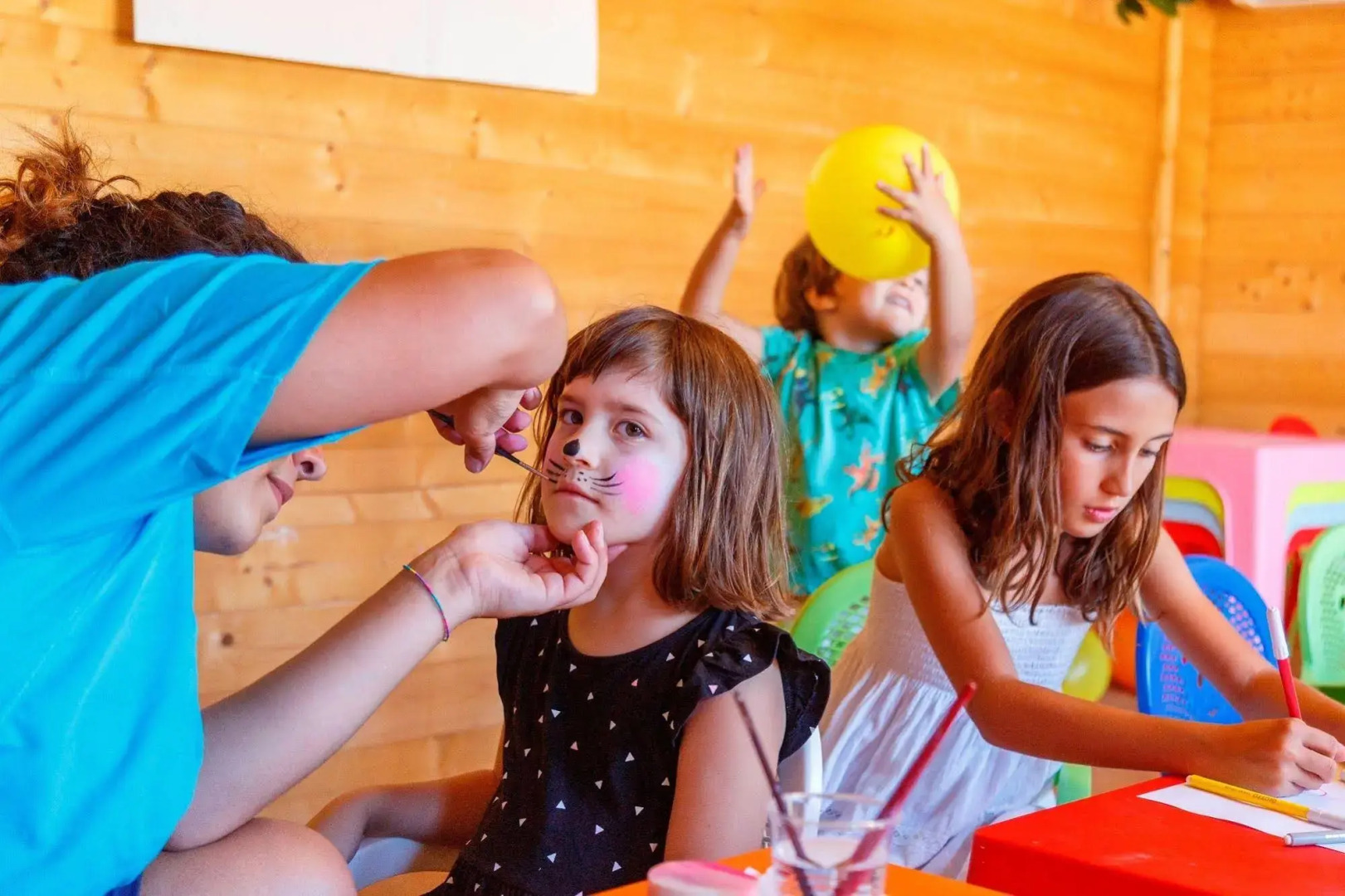 Fergus Club Carema Splash