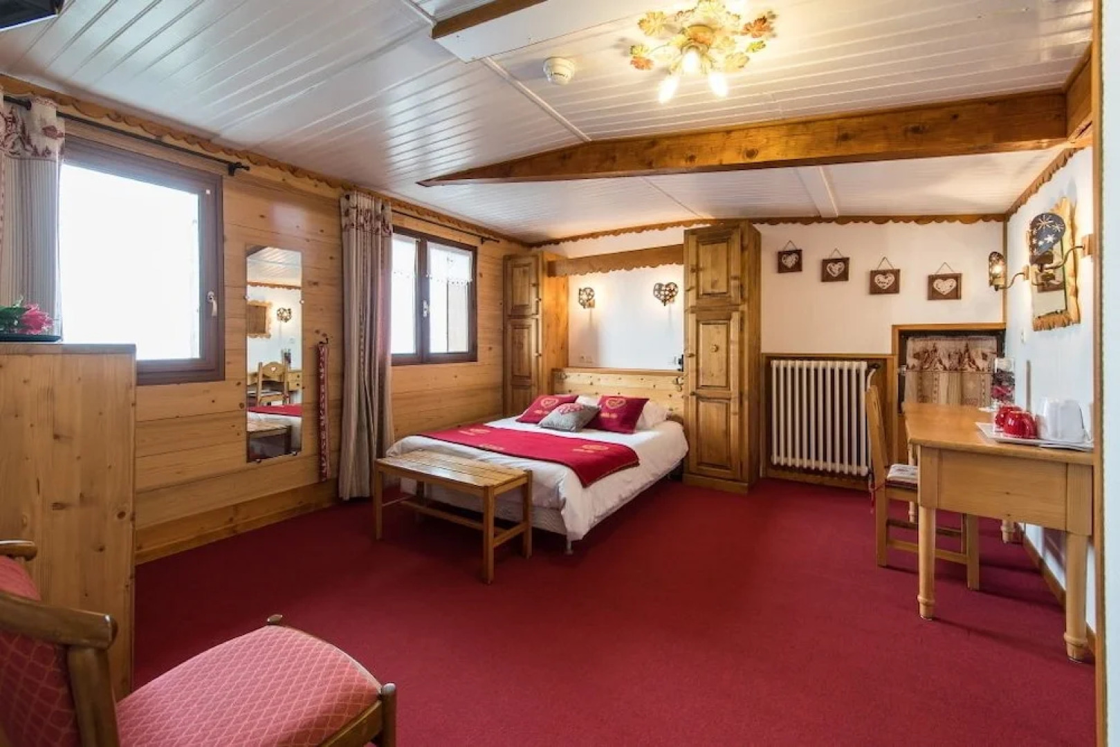 Hôtel Le Grand Truc