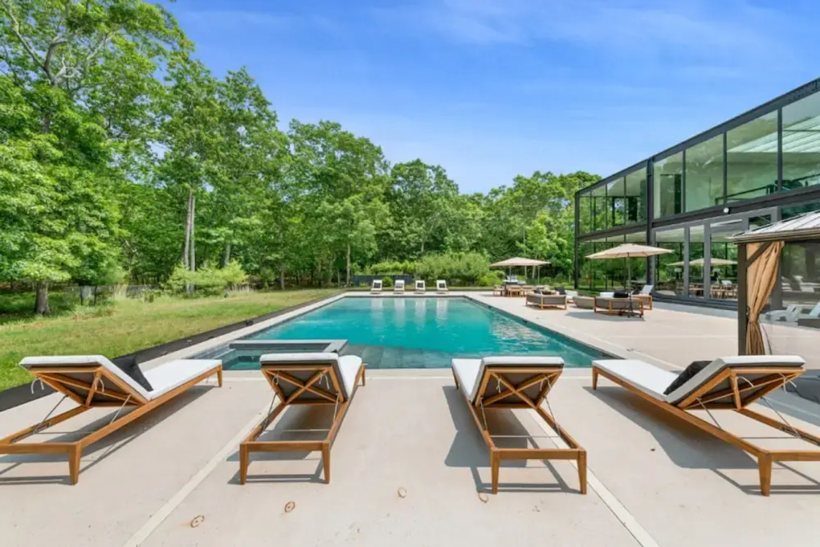 Glass Villa East Hampton