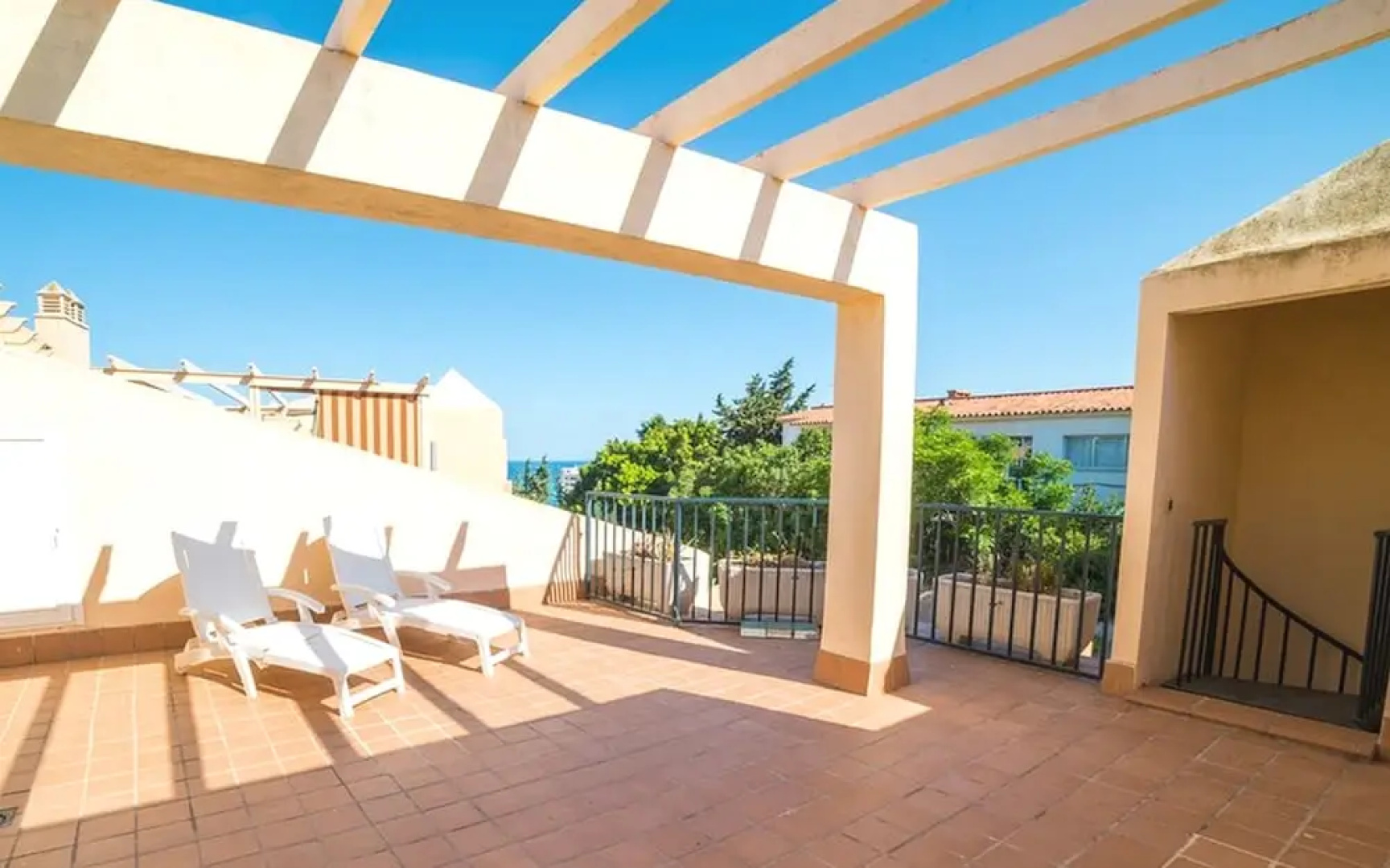 Jardines de Torreblanca | 7  Pax | Torreblanca | 2562-KAW