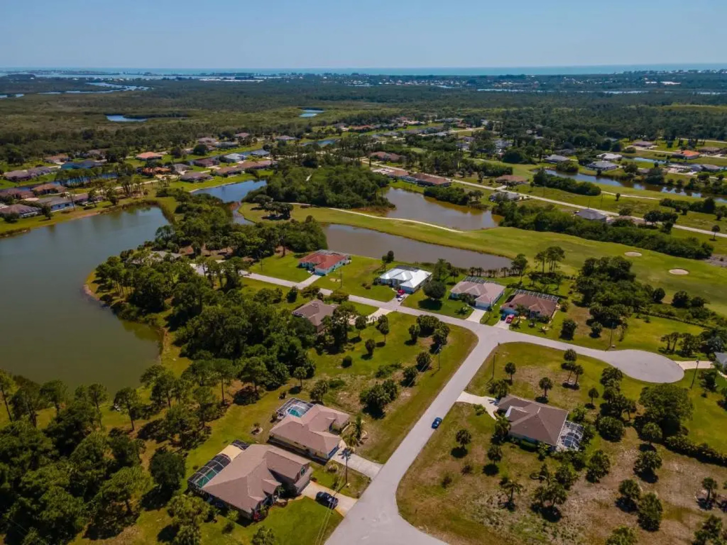 Westons Water Watch - Private Villa with heated pool - sleeps 6