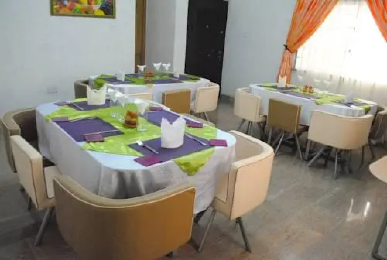 Figlos Hotel And Suites