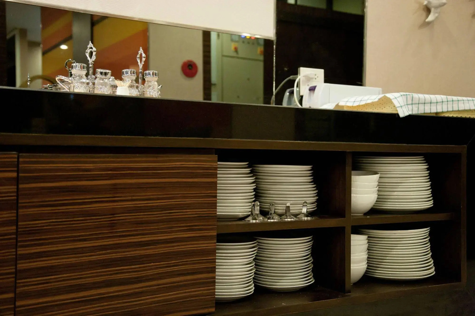 Отель Arawana Express Phromphong