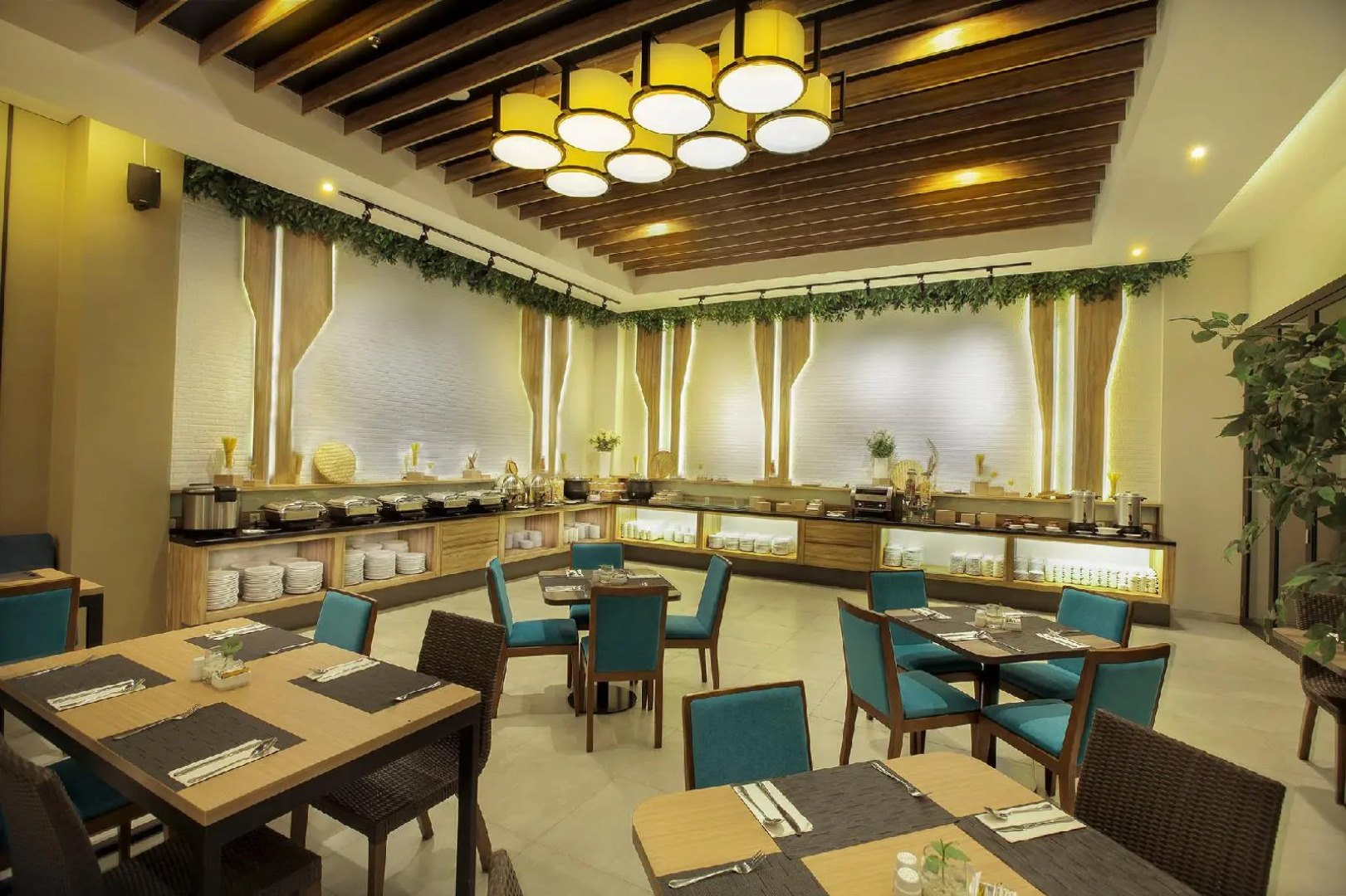 Montana Premier Senggigi